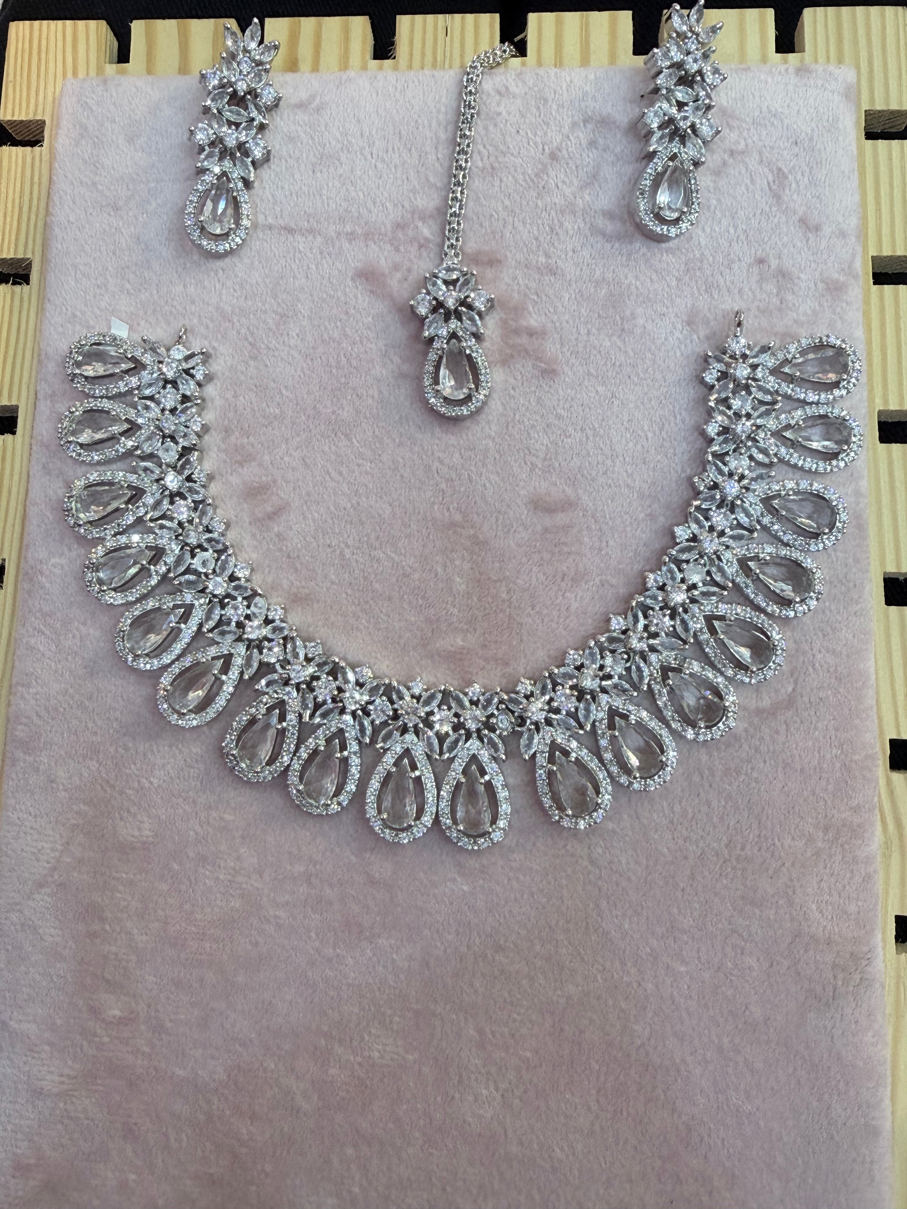 Silver-Tone Crystal Teardrop Necklace, Earrings & Maang Tikka Set