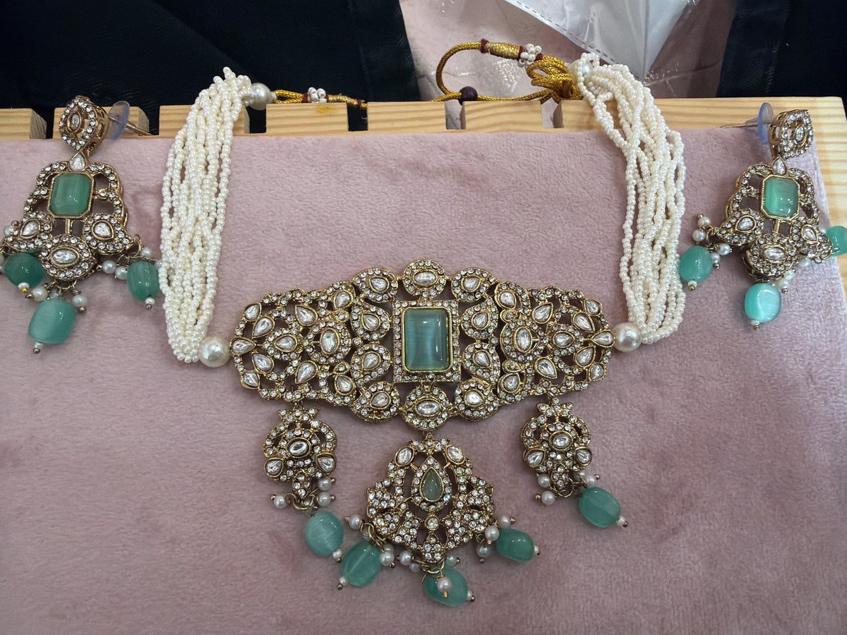 Mint Green Kundan-Style Choker Necklace Set